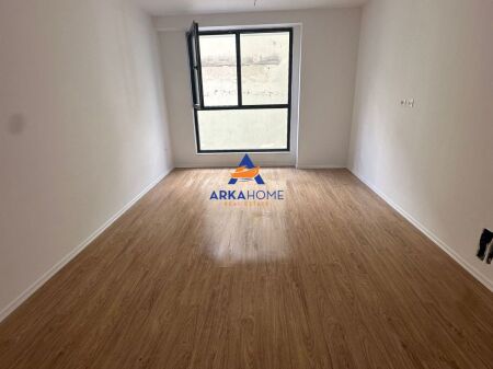 JEPET ME QERA APARTAMENT 1+1 "JORDAN MISJA" 550 EURO