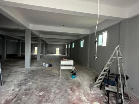 JEPET ME QERA AMBIENT BIZNESI PRANE SPITALI, DURRES