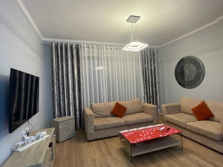 🏡 Apartament 1+1 për Shitje – Tek Televizioni Klan 📍