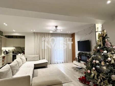 Appartamento 2+1+2 in vendita vicino allo Stadio Dinamo