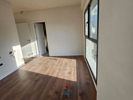 Apartament 2+1 ne Shitje Porcelan ne Tirane