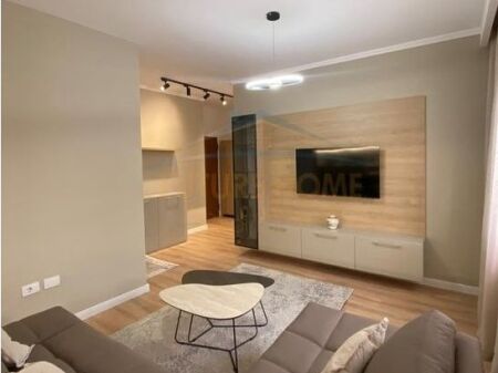 Affitto Appartamento 1+1, Galleria, Via Barricate