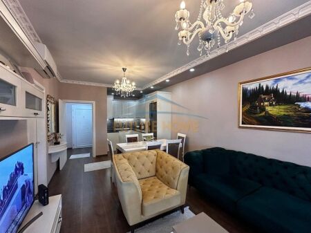 Shitet, Apartament 3+1+2 ,Unaza e Re ,Tirane