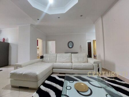 Shitet Apartament 2+1 + Garazh i Mbyllur për 2 Makina . Astir 193,000 € Sip. Totale  105m2