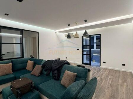 For sale, 2+1 Apartment Laprake, Tirana.