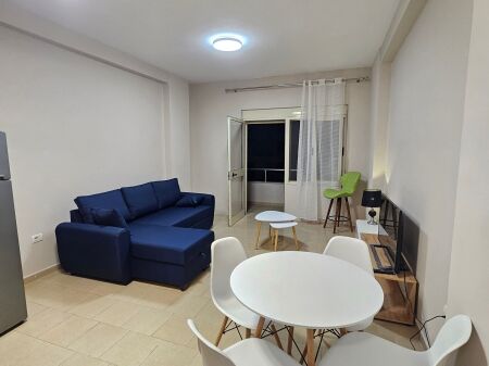 GARSONIERE PER SHITJE PRANË HOTEL ADRIATIK, PLAZH – DURRËS