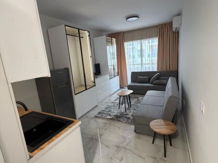 Garsoniere me qera - Laprake, prane Kupoles