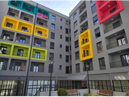 APARTAMENT 1+1 NE UNAZEN E RE PASKUQAN GATI PER BANIM! 98,000 € Sip. Totale  84m2