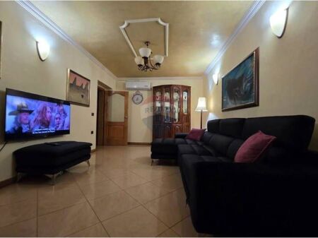 Appartamento - In Vendita - 21 Dhjetori, Tirana