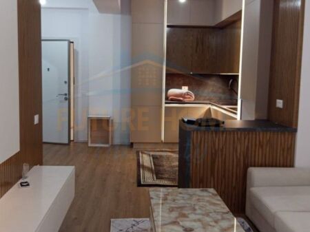 Affitto, Appartamento 1+1, Residenza Kaimi, Tirana.