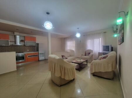 APARTAMENT 3+1+2 ME QIRA TEK PETRO NINI, TIRANE! 800 € /Muaj