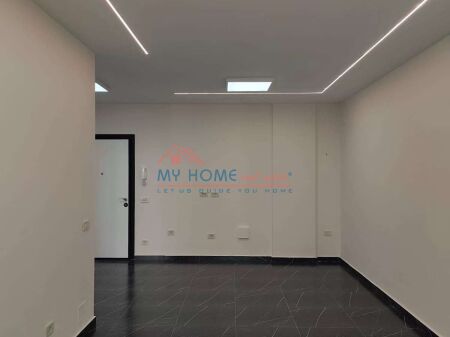 Ufficio in affitto Via Mine Peza a Tirana