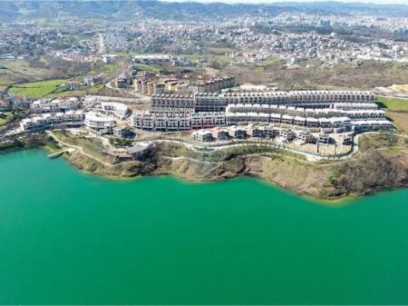 Vilë - Për Shitje - Farkë, Tiranë(ID: 530581010-46)