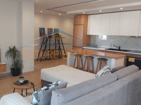 Qira, Apartament 3+1+2, Kopshti Zoologjik