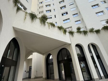 Dyqan me Qera River Residence📍Astir Green City