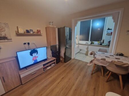 Shitet apartament 1+1 ne rrugen Mine Peza , Tirane. 120,000 €