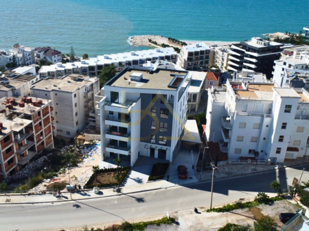 Shitet Apartament – Rruga Karl Topia, Sarandë