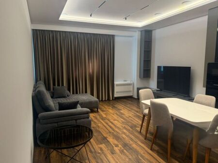 AFFITTO APPARTAMENTO 1+1+ POSTO AUTO IN LION RESIDENCE TIRANA, VICINO AIR ALBANIA