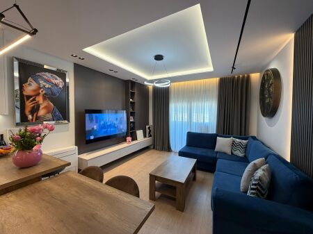 Shitet apartament 2+1+1 tualet  Golden Park Amerikan 3