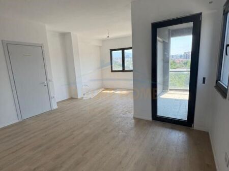 Shitet, Apartament 2+1+2, Oasis Residence, Unaza e Re