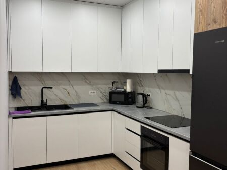 APPARTAMENTO IN AFFITTO 2+1 EX CAMPO DI AVIAZIONE 70.000 LEKE FH-59071