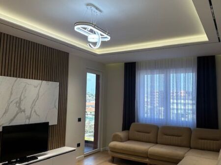 Appartamento 2+1+parcheggio di lusso a Paskuqan presso Rez.Hallaci