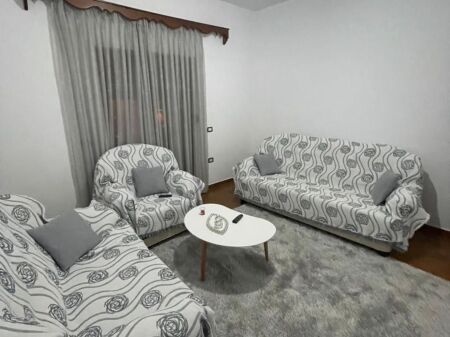 1+1,i mobiluar ,afer greek market astir,370 mije leke