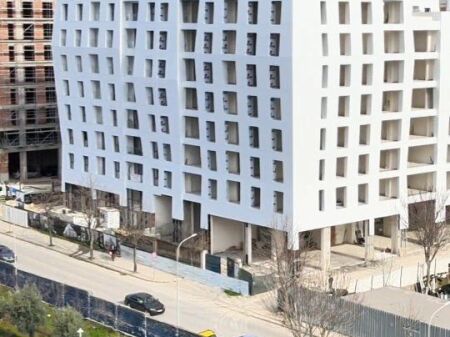 Apartament 3+1+2 per Shitje tek Klani