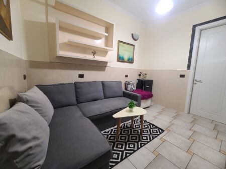 Super 1+1 al 2° piano vicino a concord center Completamente arredato con tutto e wifi