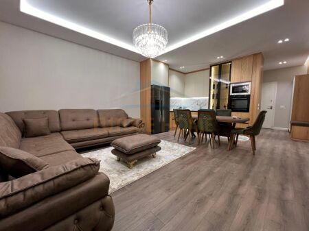 For sale, apartment 2+1+2+parking space, Ali Demi, Tirana.