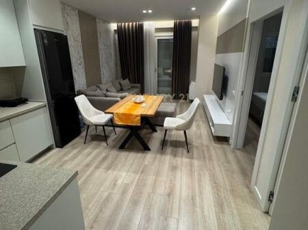 Apartment 2+1 with Parking Space – Near the Sea, Vlora