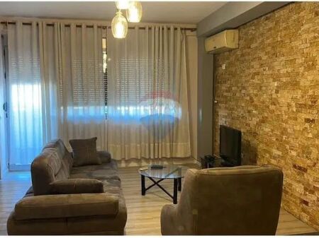 2+1 apartment for rent on Kavaja Street