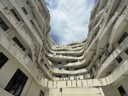 STUDIO PER SHITJE TEK SPRING RESIDENCE