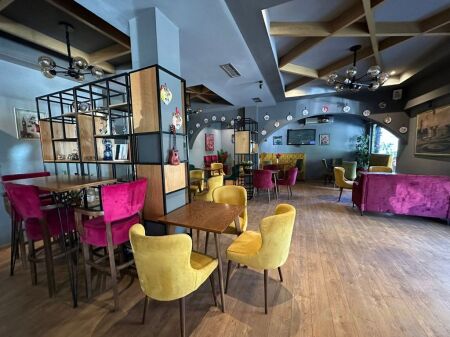 Spazio In Affitto Alle Ville A Selite!