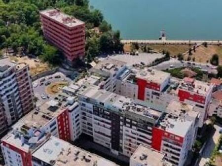 Apartament per shitje prane Nobis