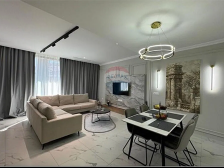 Apartament per shitje 2+1+2 tek Lake View