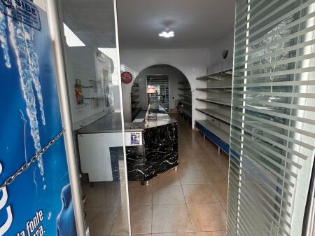 Market for rent near the former Park