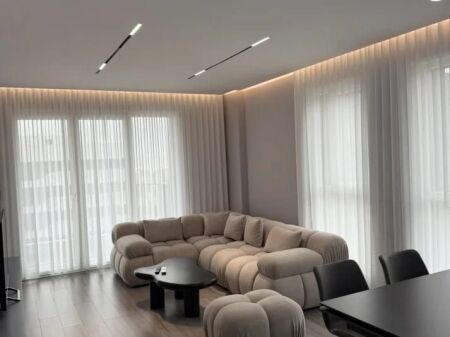 Jepet Me Qera Apartament 2+1+2 Tualete + 1 Ballkon