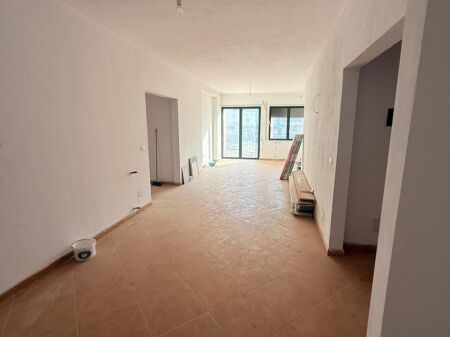 APPARTAMENTO 2+1 IN VENDITA PRESSO IL SOPRAPPASSO DI KRISTALI