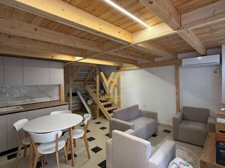 JEPET APARTAMENT 1+1 ME QERA RRUGA E DIBRES 65.000 LEKE