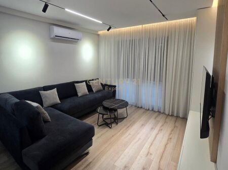 APARTAMENT 2+1+2 NE SHITJE PRANE UET 250,000 €