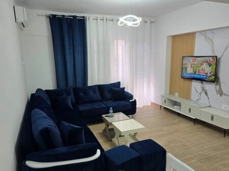 Jepet me qera apartament 1+1 ngjitur me shkolla qazim dyrdiu , Don Bosko