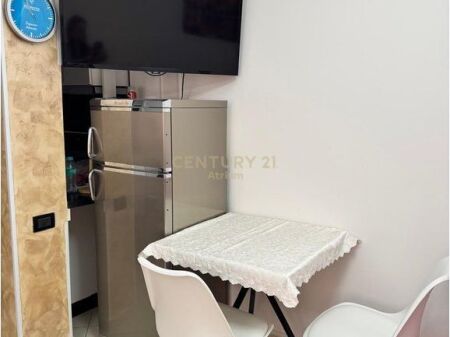 FORNELLO A GAS IN AFFITTO A 21 DHJETORI