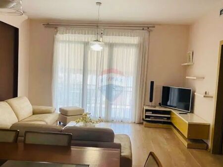 📍🏠Appartamento 2+1 Giardino Zoologico Tirana