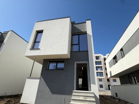 ‼️Vile ne Shitje , Turquoise Marina ‼️