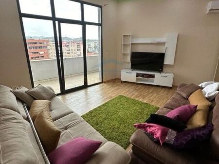 In vendita, Appartamento 2+1+2 in vendita vicino all'Hotel ARC, Unaza e Re