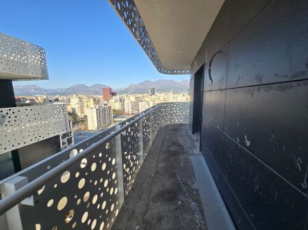 Apartament 1+1 ne Shitje prane Square 21 ne Corner Residence