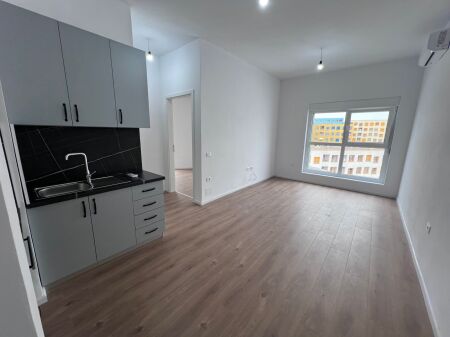 Jepet me qira 1+1 te Kompleksi Mangalem /Ali Dem 🏷️35.000Leke