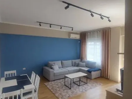 Apartament 1+1 me qera tek Selvia