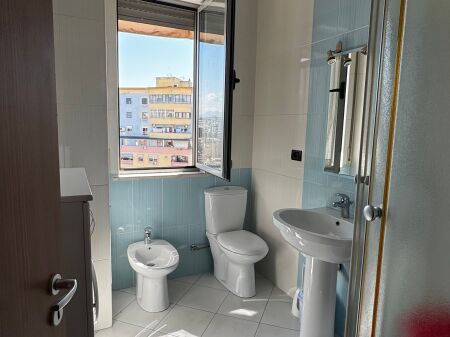 Apartament 1+1 me qera tek Pazari Ri